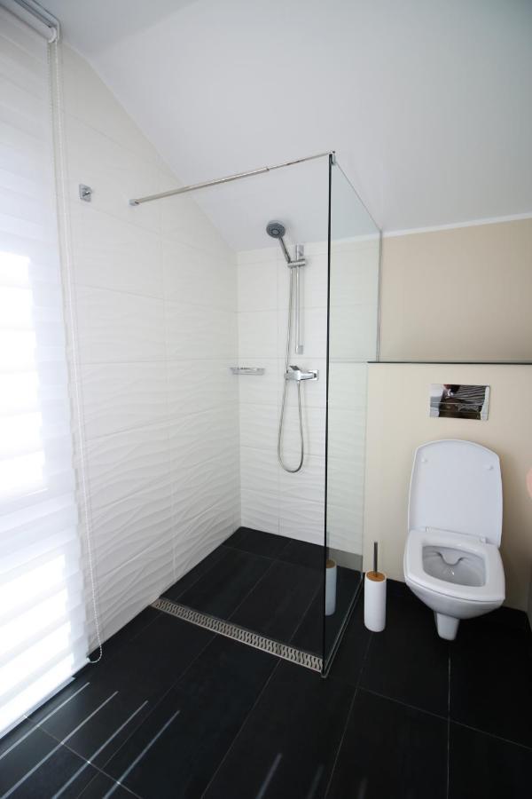 The Butterfly Hotel Sangeorgiu de Mures Ngoại thất bức ảnh